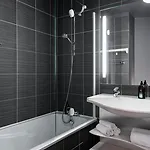 Adagio Paris 4* Montrouge