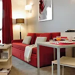 Adagio Paris 4* Montrouge
