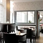 Adagio Paris Apart-hotel 4*