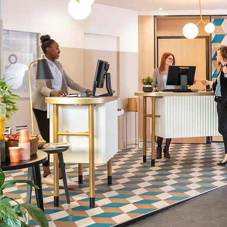 Adagio Paris Lägenhetshotell Montrouge