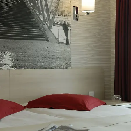 Adagio Paris Lägenhetshotell Montrouge