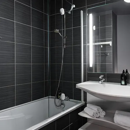 Adagio Paris Апарт-отель 4*