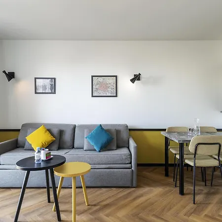 Adagio Paris