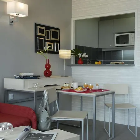 Adagio Paris Aparthotel