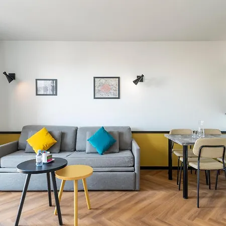 Lägenhetshotell Adagio Paris 4*