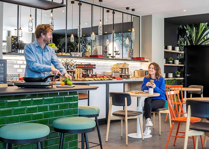 Adagio Paris Апарт-отель