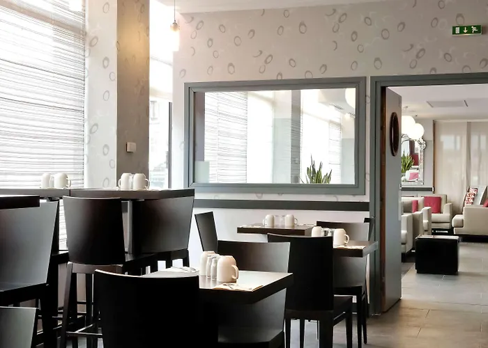 Adagio Paris Апарт-отель 4*