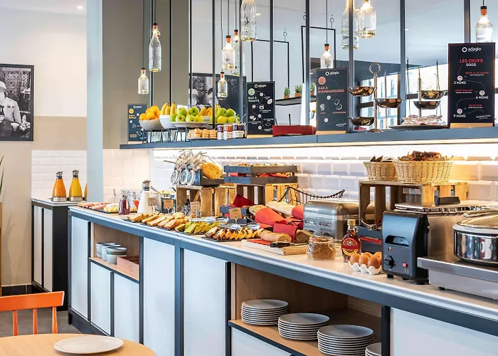 Adagio Paris 4* Монруж